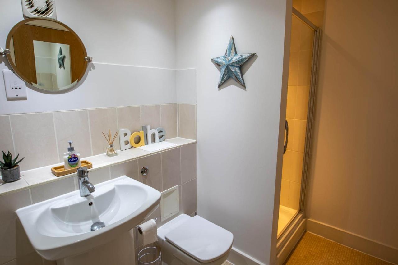 The Chaucer - Modern 3 Bed Home With Parking Close To City Centre Canterbury Luaran gambar